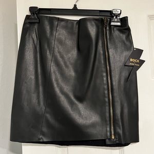 Junk Food Black pleather skirt